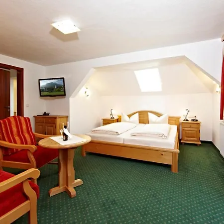 Hotel Alpspitz 3*